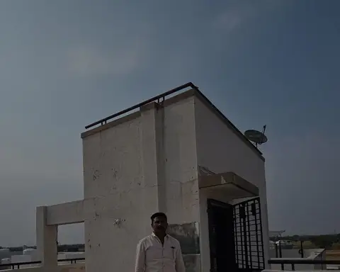 Roof before solar, Shelgi