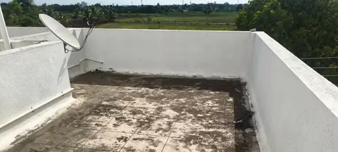 Roof before solar, Thakurki